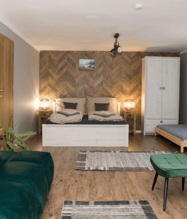 Kis-dél Apartman Bükkszentkereszt